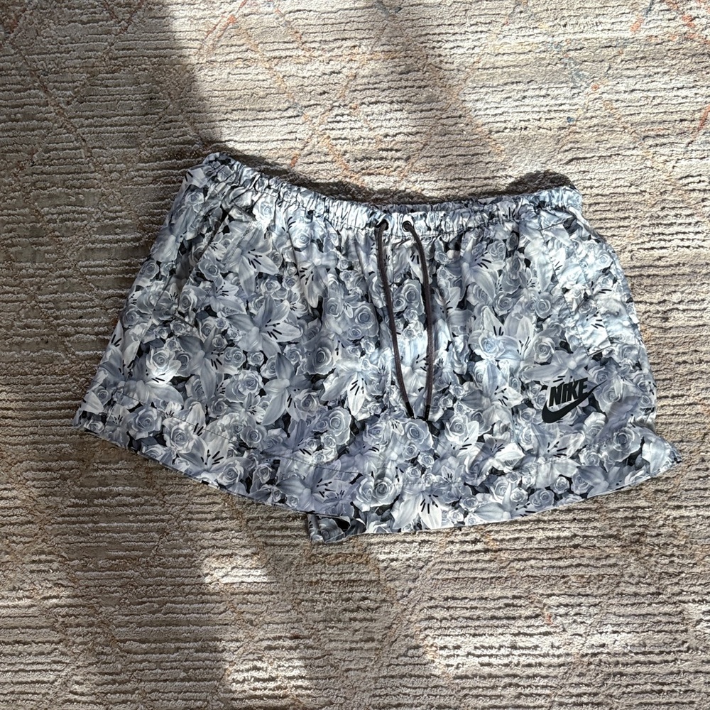 Nike Women's Black and White Patterned Athletic Shorts